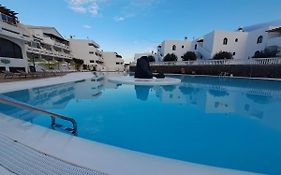 Comfortable Cleo Apartment With Large Terrace